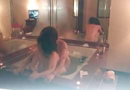 Sex Atlanta in the bath tub