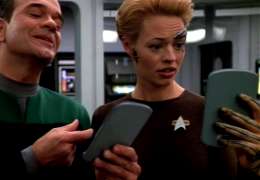 Jeri Ryan Tight Suit Plot In Star Trek Voyager